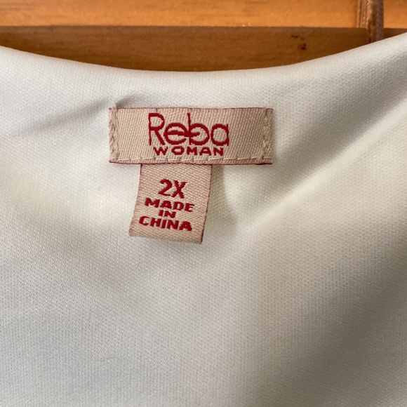 REBA sleeveless Dress! - Picture 3 of 6